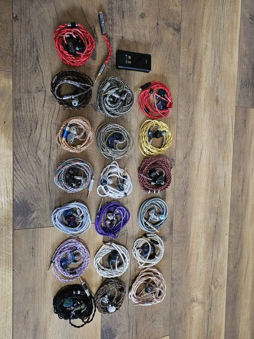 Sprzedam wszystko znajdujące się na zdjęciu