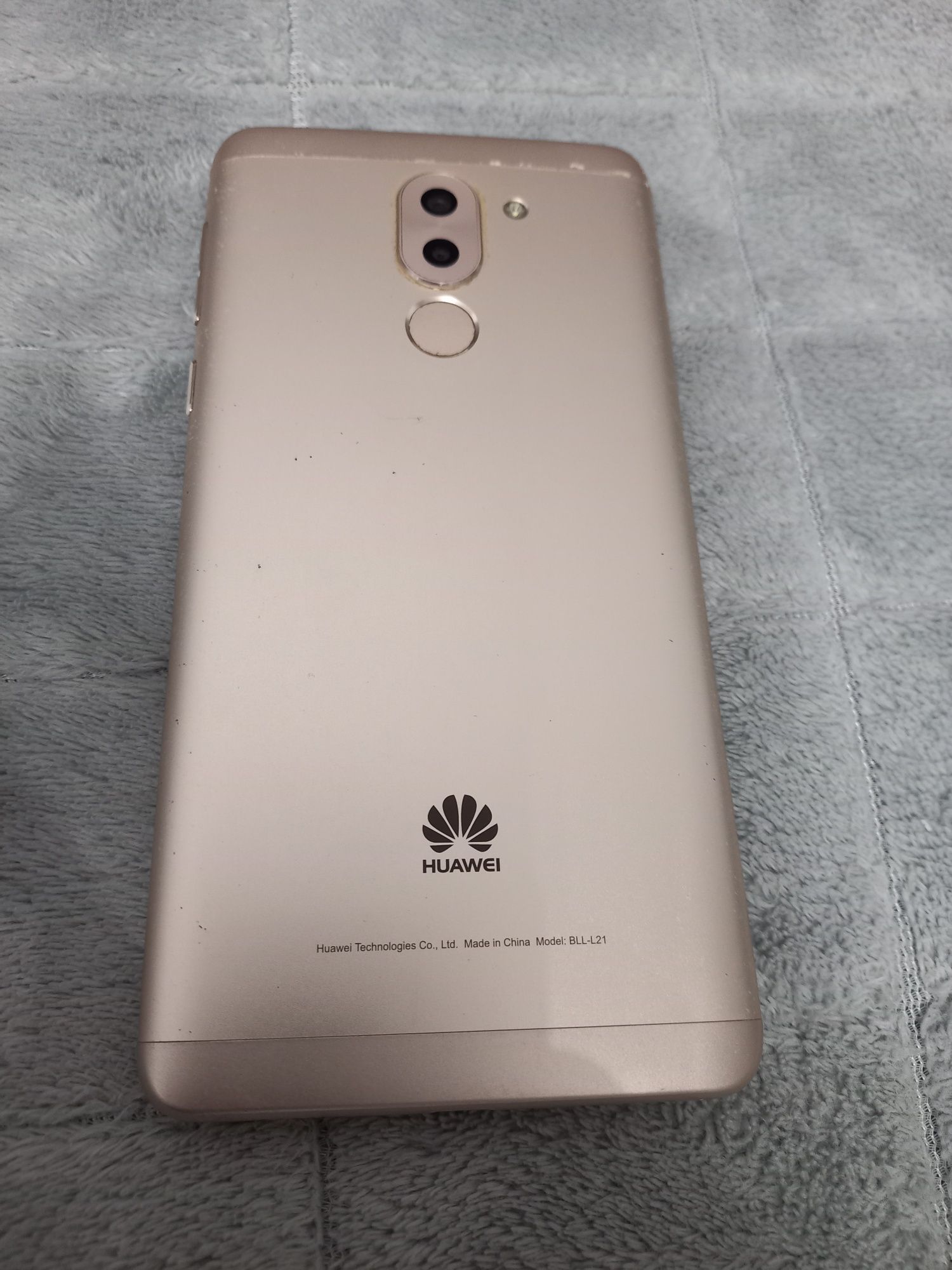 Мобільний телефон Huawei GR5 2017 (BLL-21) Gold