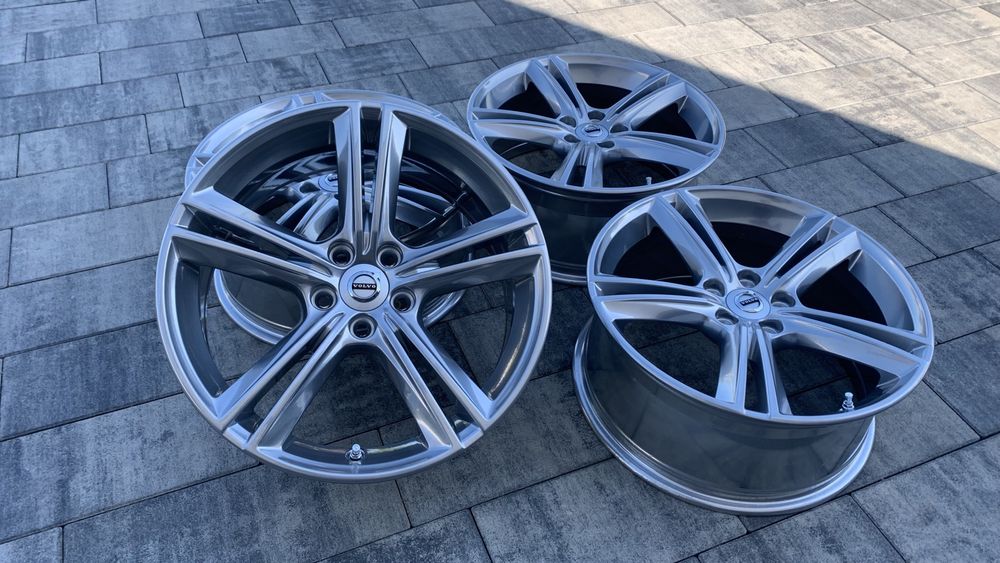 Felgi aluminiowe Volvo V90 S90 5x108 18 cali Chrom OE