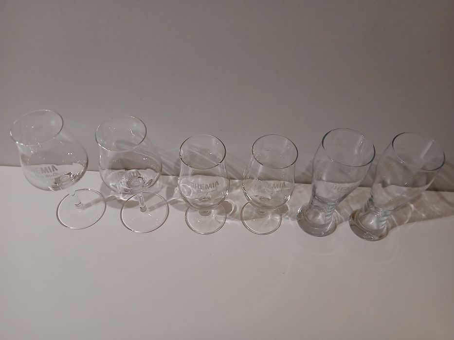 Conjunto de seis copos para cerveja