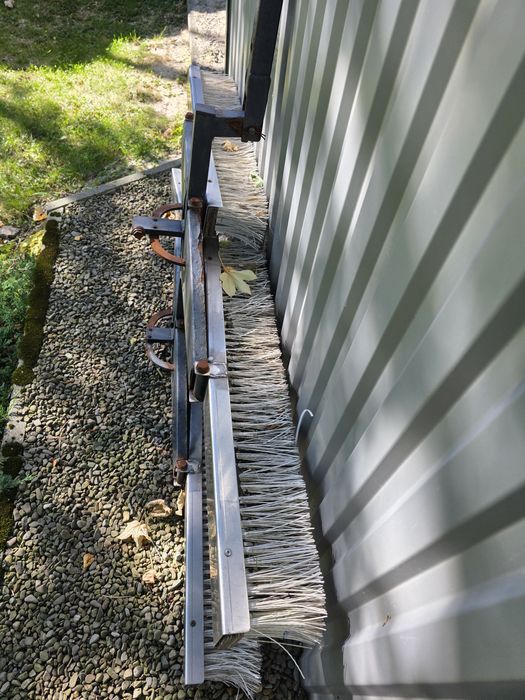 Traktor Honda do konserwacji boisk