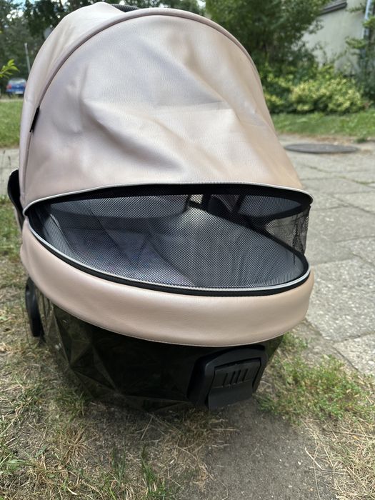 Wozek junama diamond fluo v3 3w1