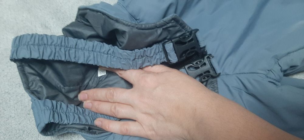 Продам зимний  комбинезон на девочку,92р.