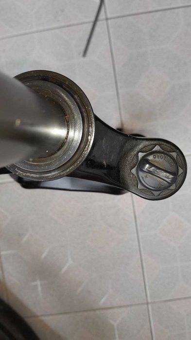 Вилка RST dirt RA 100mm