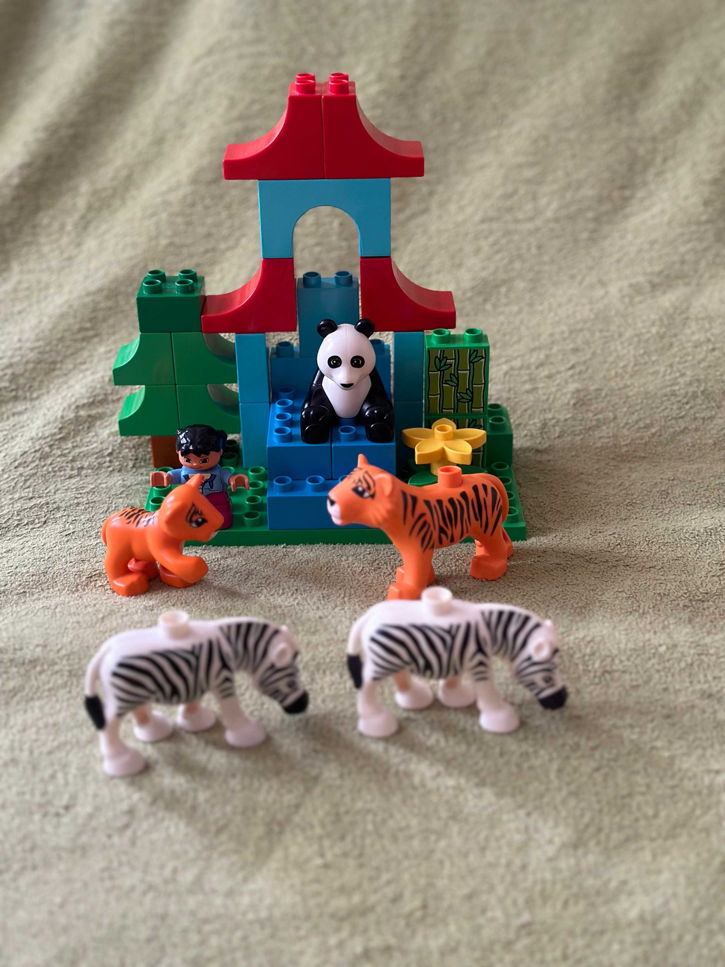 LEGO DUPLO Навколо світу та Зоопарк