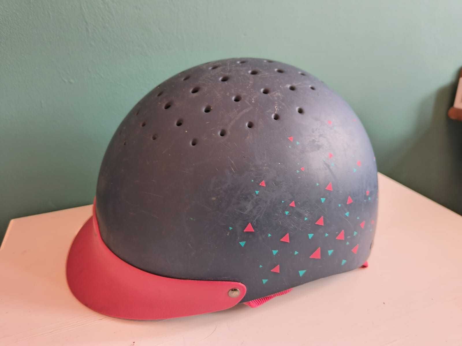 Toczek jeździecki/ kask do jazdy konnej