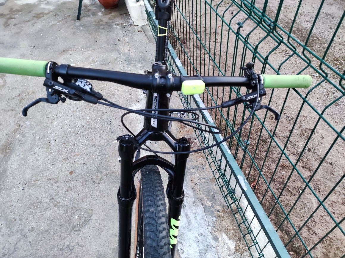 Bicicleta BTT - Rockrider - EXCELENTE ESTADO