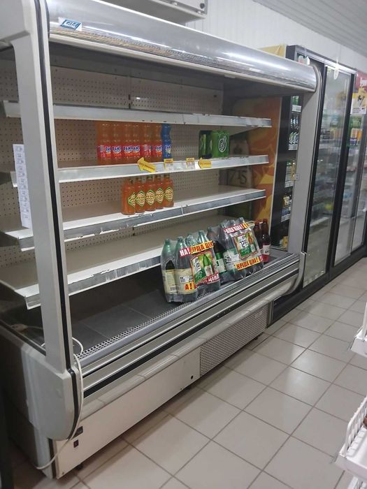 Холодильники для торговых точек