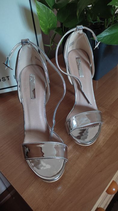 Срібні босоніжки Lost Ink