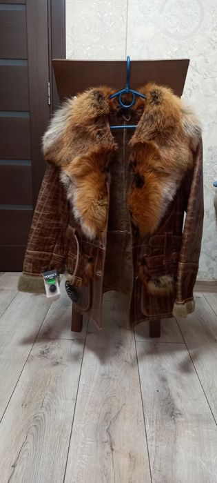 Дубленка кожаная с мехом Лисы.размюмер S