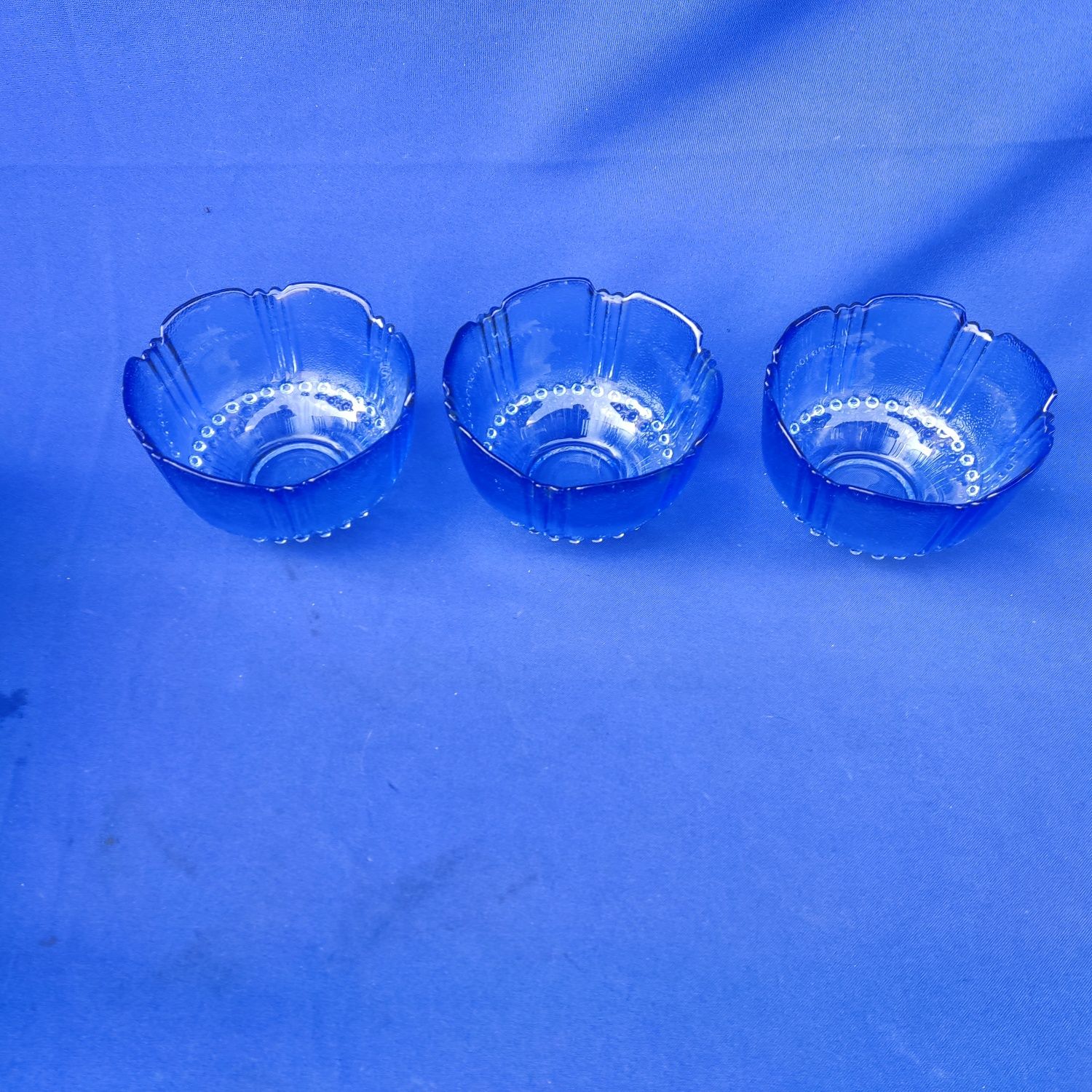 Стеклянная миска пиала салатник 3 шт салатница синее стекло тарелка