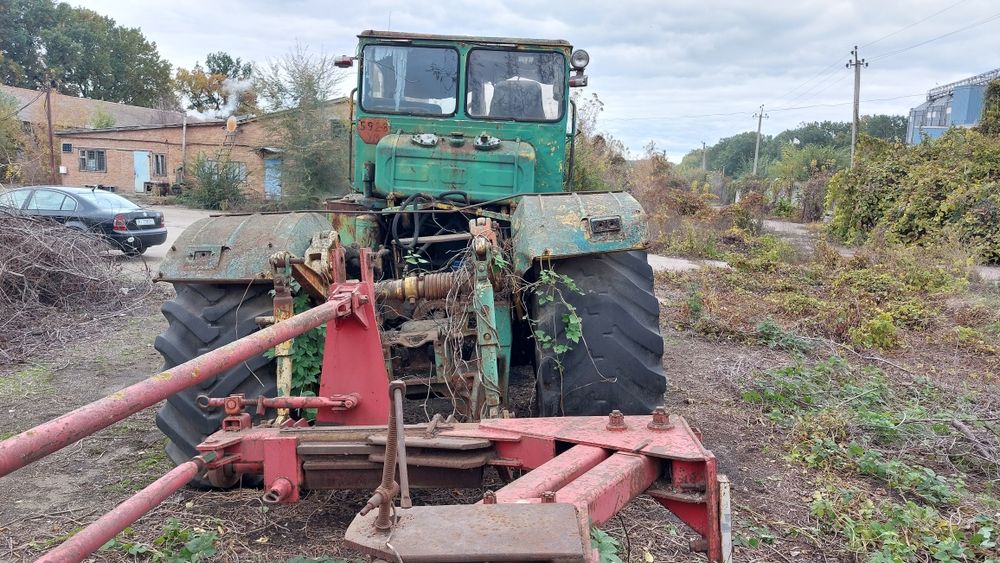 Трактор К-701 , робочий , Кіровець