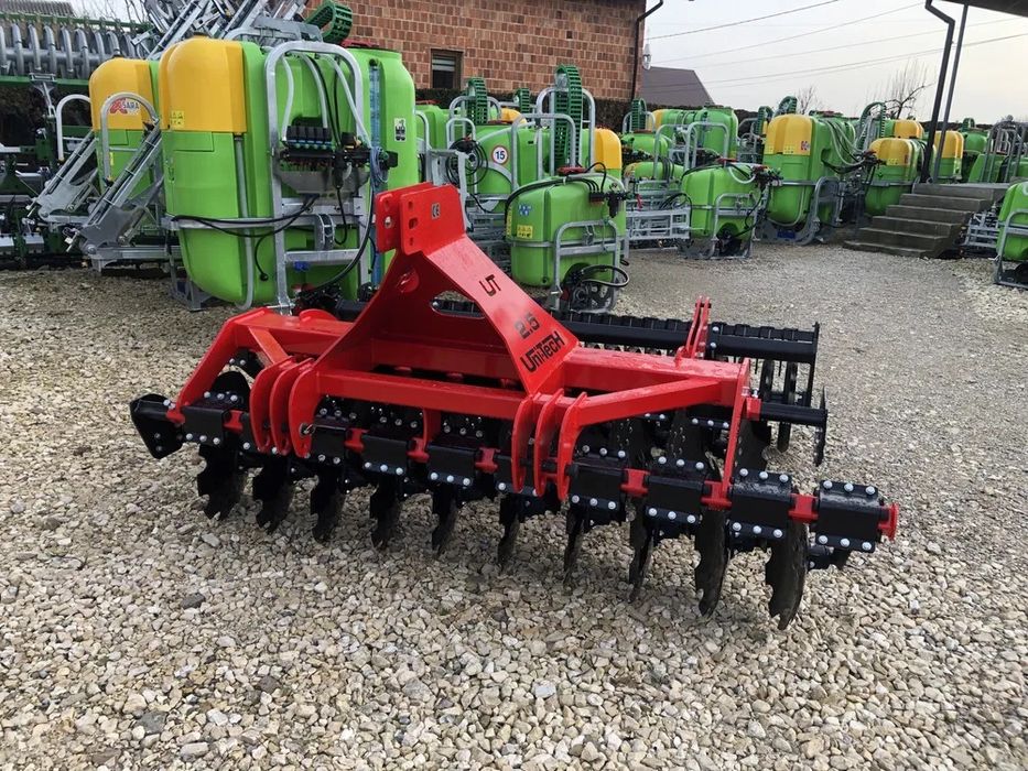 Agregat talerzowy Brona talerzowa Uni-Tech 2,5 2,7 3 ścierniskowy