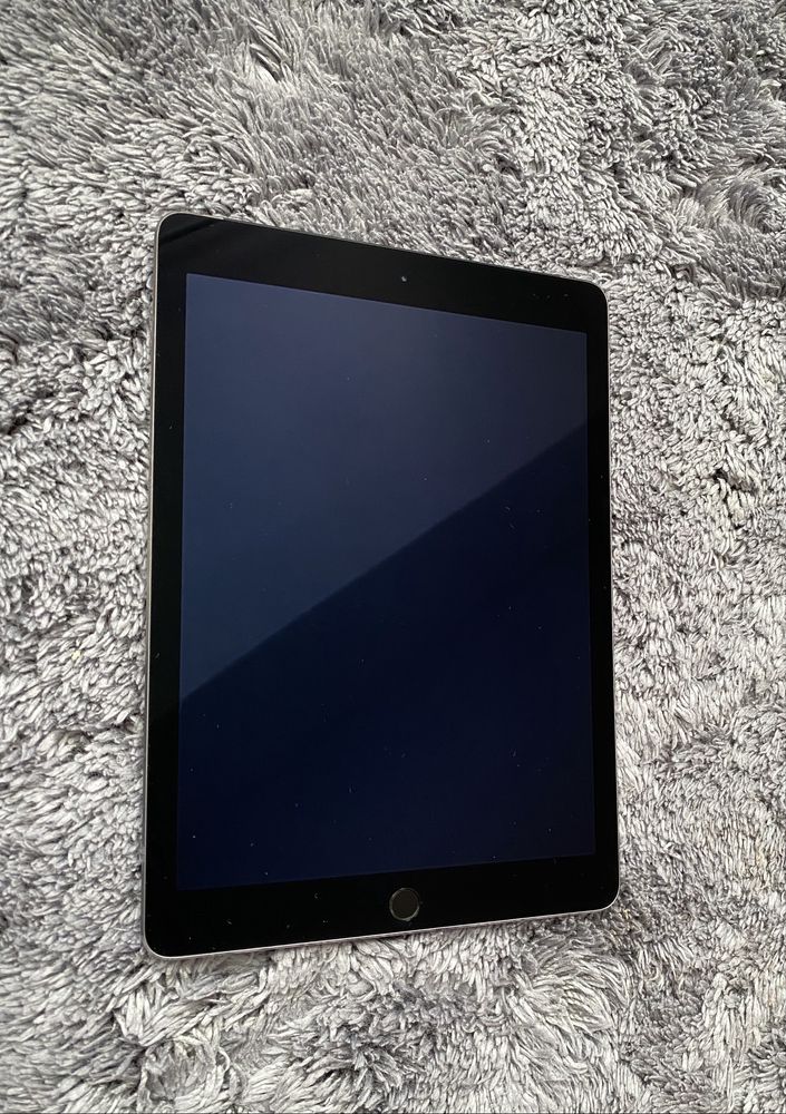 Apple iPad Air 2 9.7 16GB WiFi + LTE Space Grey