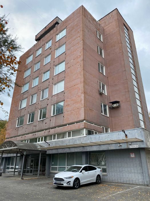 Оренда офісів у м. Дніпро, пр. О.Поля, 28а