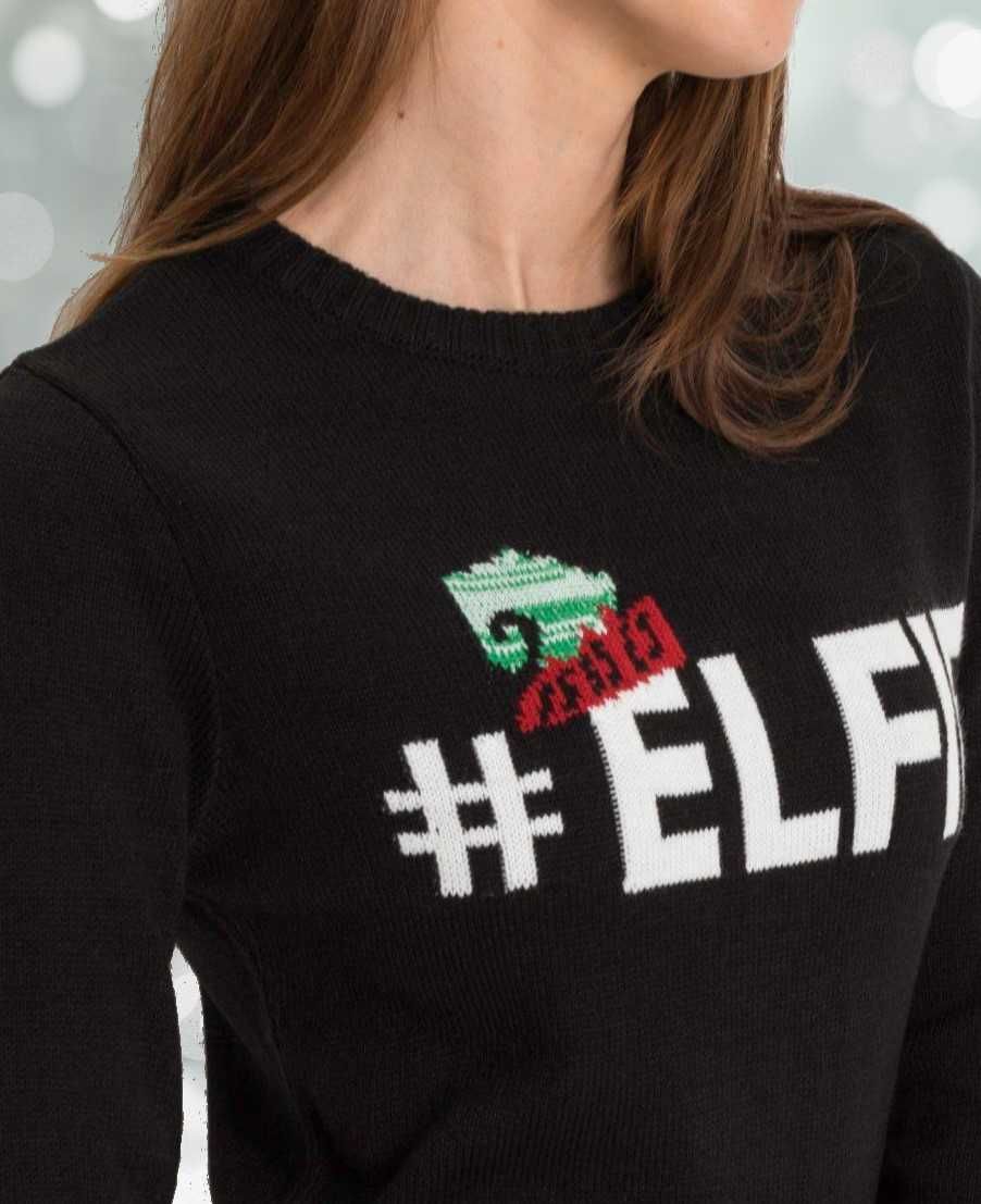 Świąteczny sweter - czarna dzianinowa sukienka z napisem #elfie