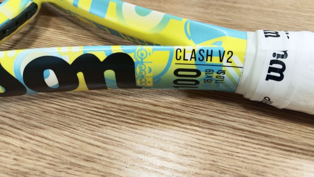Wilson Clash V2.  L4
