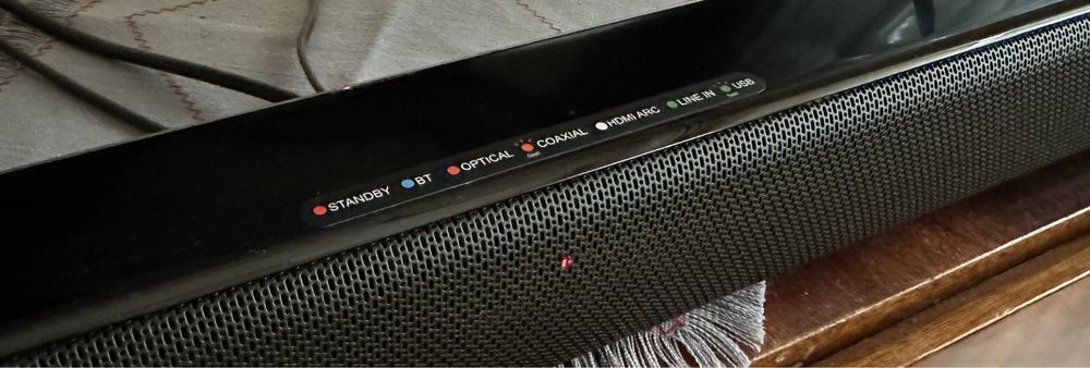 Hisens HS205 саунбар