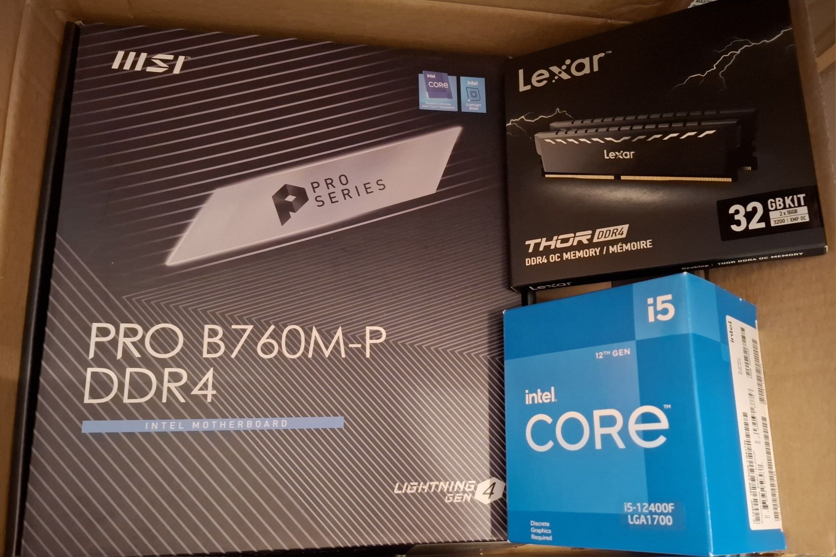 Procesor, płyta, pamięć i5 - 12400 F MSI Pro B760 M-P DDR4 32 GB Gwar.