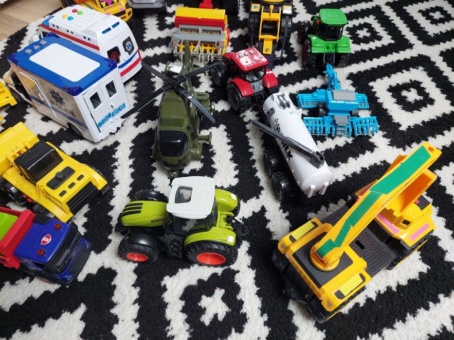 Sprzedam zabawki dla chlopca