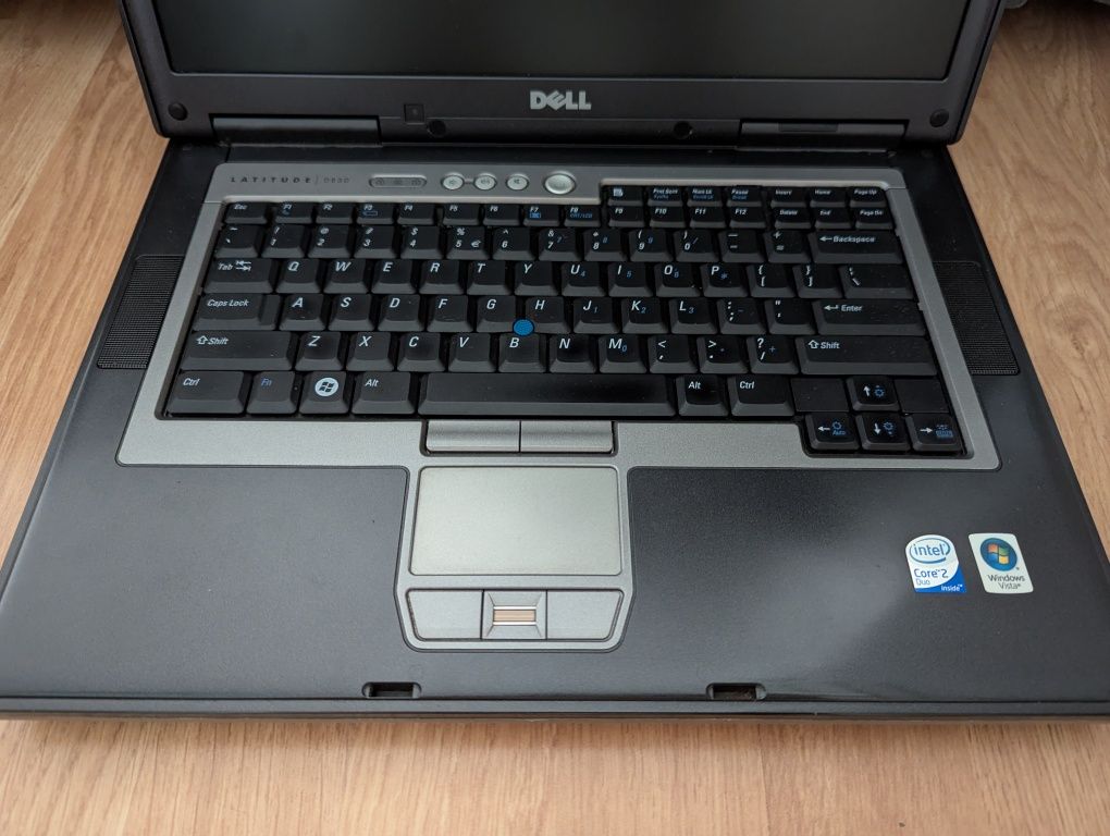 Laptop Dell Latitude D830 uszkodzony na części