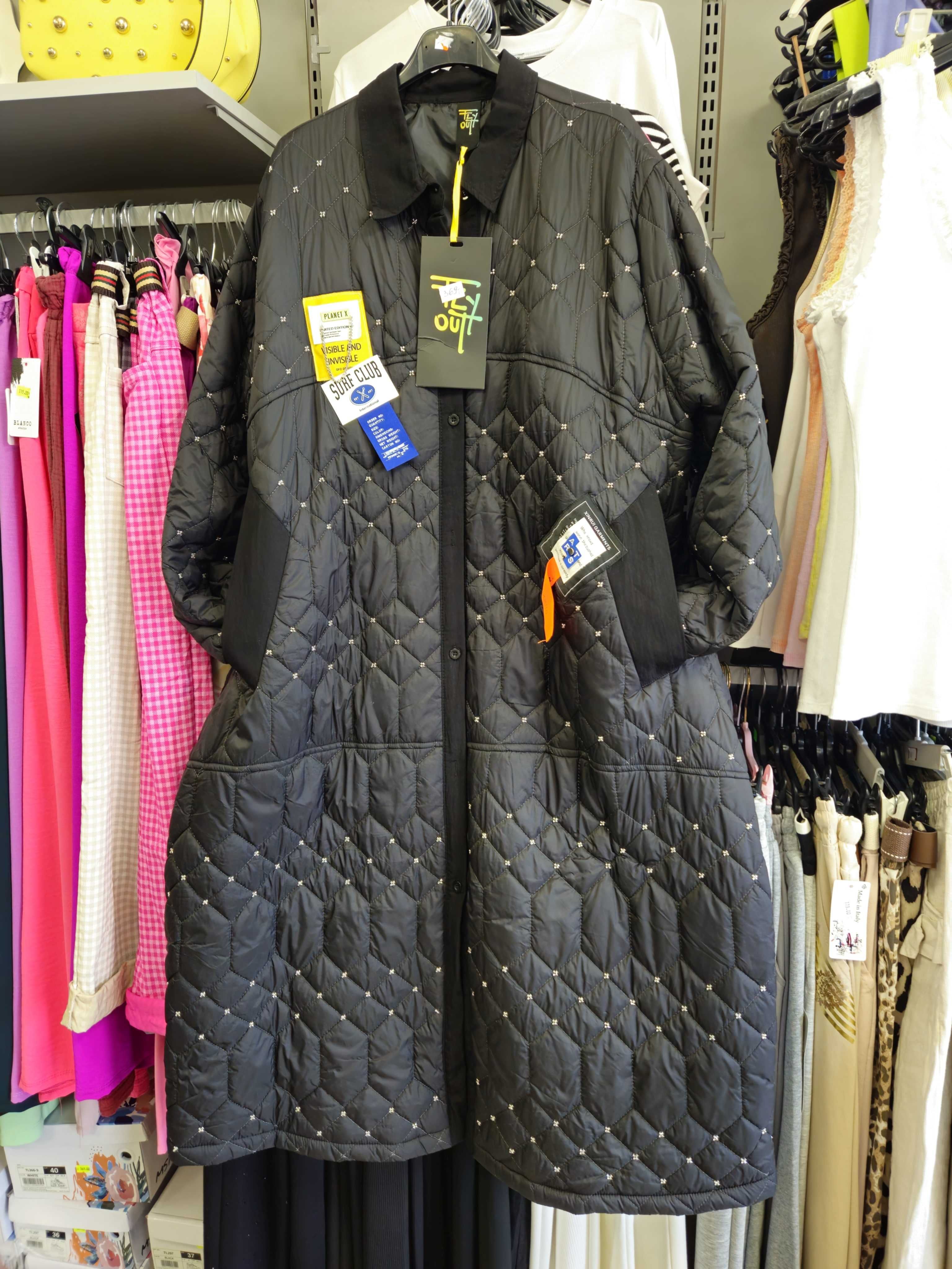 Płaszczyk Fly Out Italy, Plus Size czarny, lekki !!!