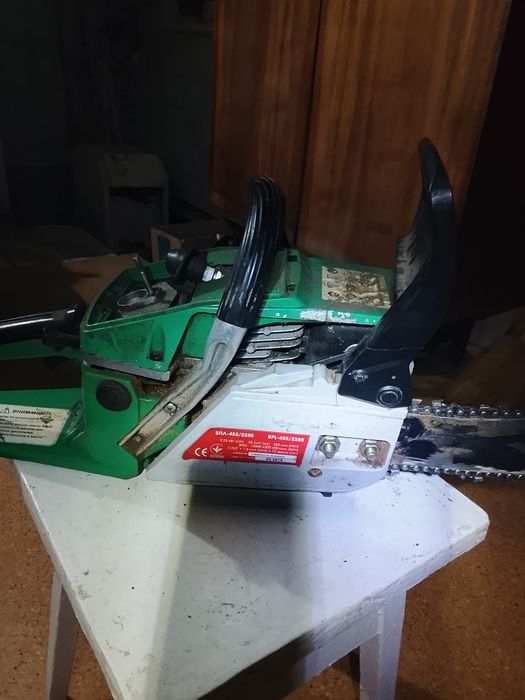 Бензопила робоча