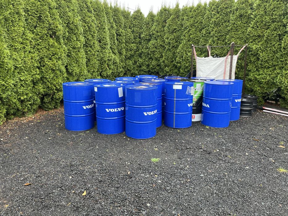 Beczki 200 litrów po oleju