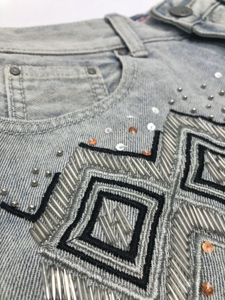 Spodenki jeansowe etno cekiny 34