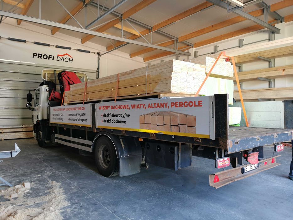 Drewno c 24 świerk skandynawski, suszone, czterostronnie strugane.