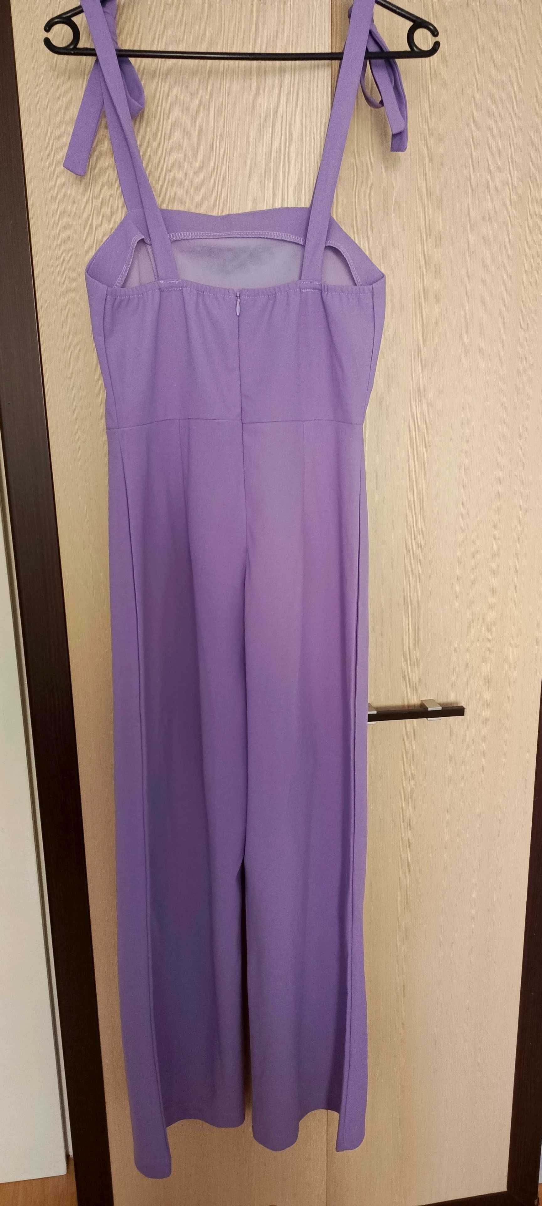 Moda kombinezon na lato damskiej