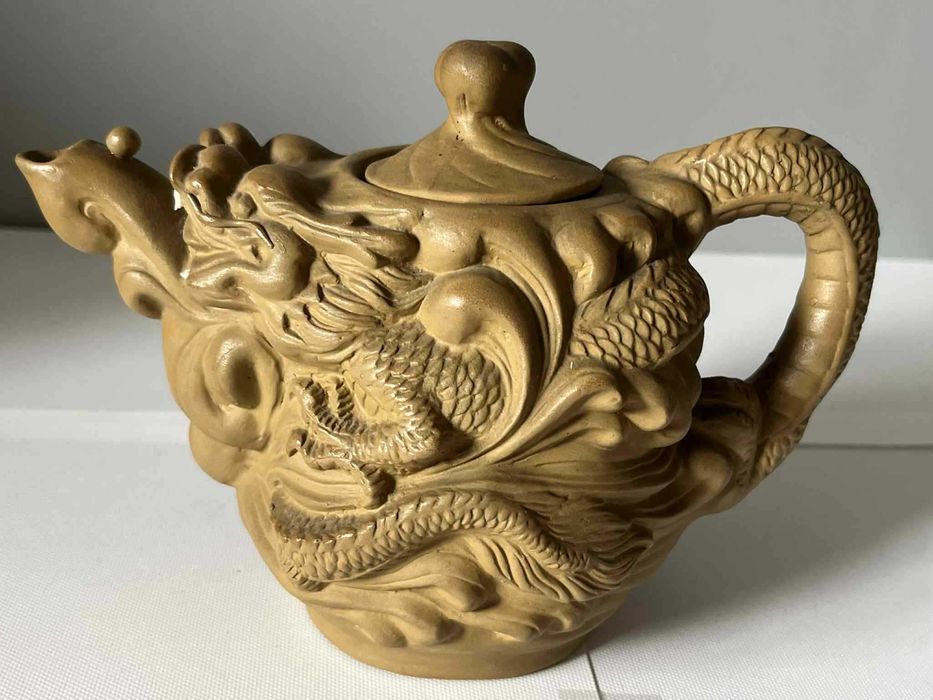 Smok chiński wyjątkowy dzbanek ceramiczny gliniany tłoczone wzory