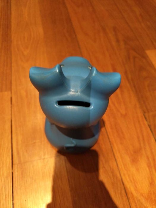 Mealheiro porco azul de plástico
