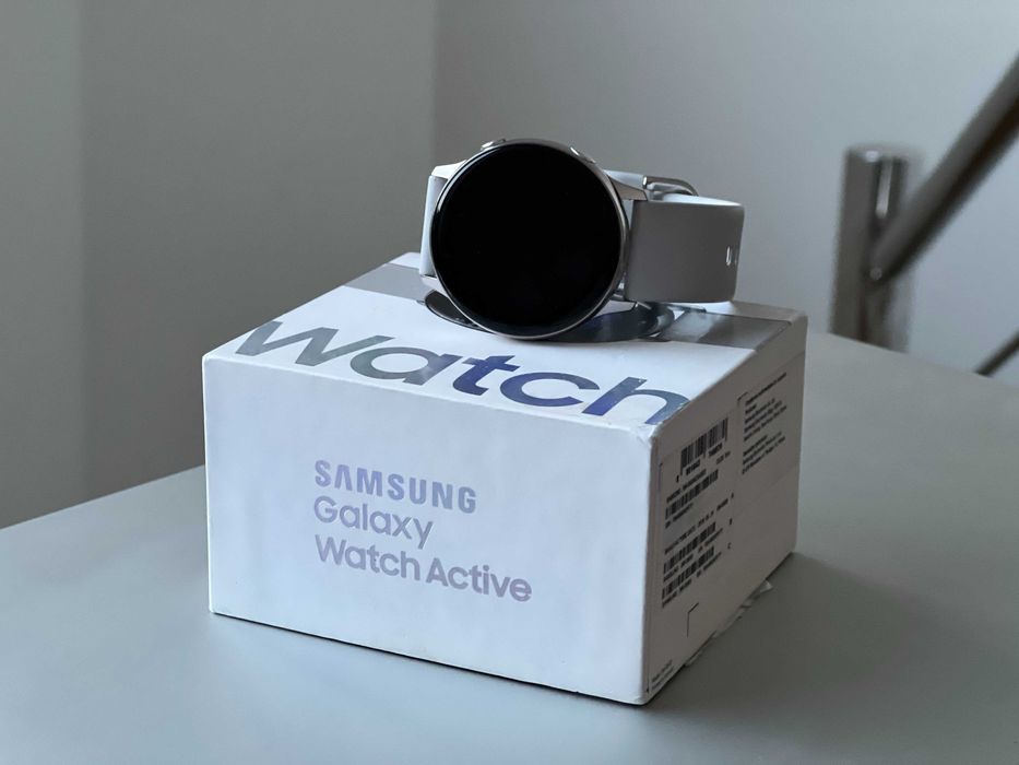 Smartwatch Samsung Watch Active (R500) srebrny