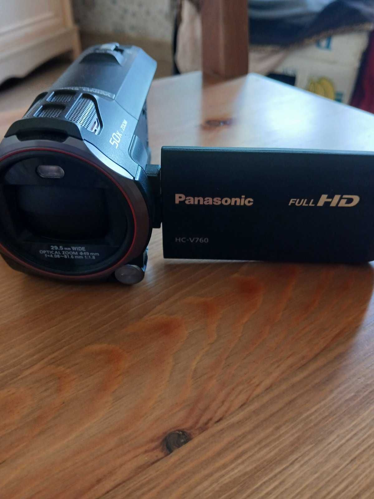 Продаю видеокамеру Panasonic HC-V760 б/у.