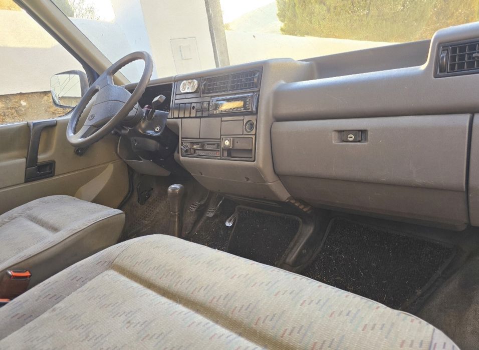 Carrinha Voksvagem T4 2.4d , 7 lugares