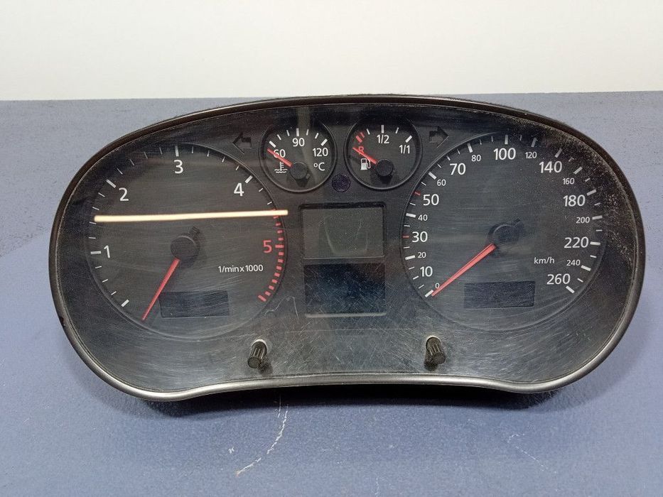 AUDI A3 8L 1.9 TDI LICZNIK ZEGARY FIS EU 8L0920900B