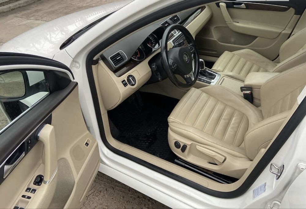 Volkswagen Passat 2.0 TDI, повний привід, автомат dg250