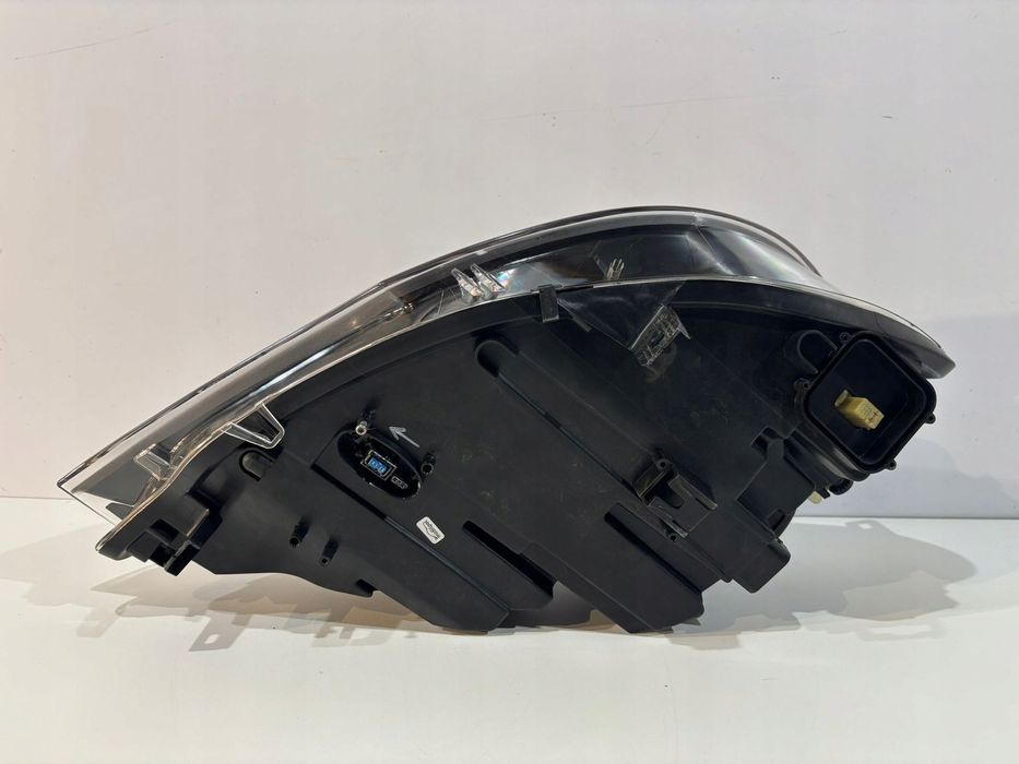 BMW X6 E71 lampa przednia xenon lewa -18112