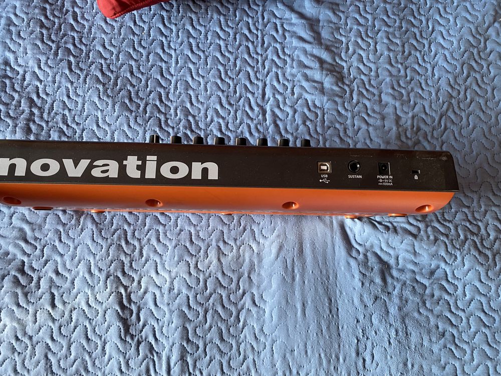 Novation Launchkey25