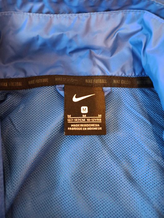 Kurtka wiatrówka, przeciwdeszczowa chłopięca Nike