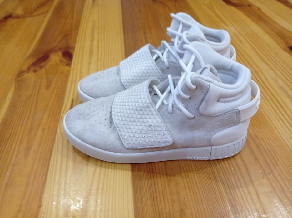 Кроссовки на мальчика Adidas