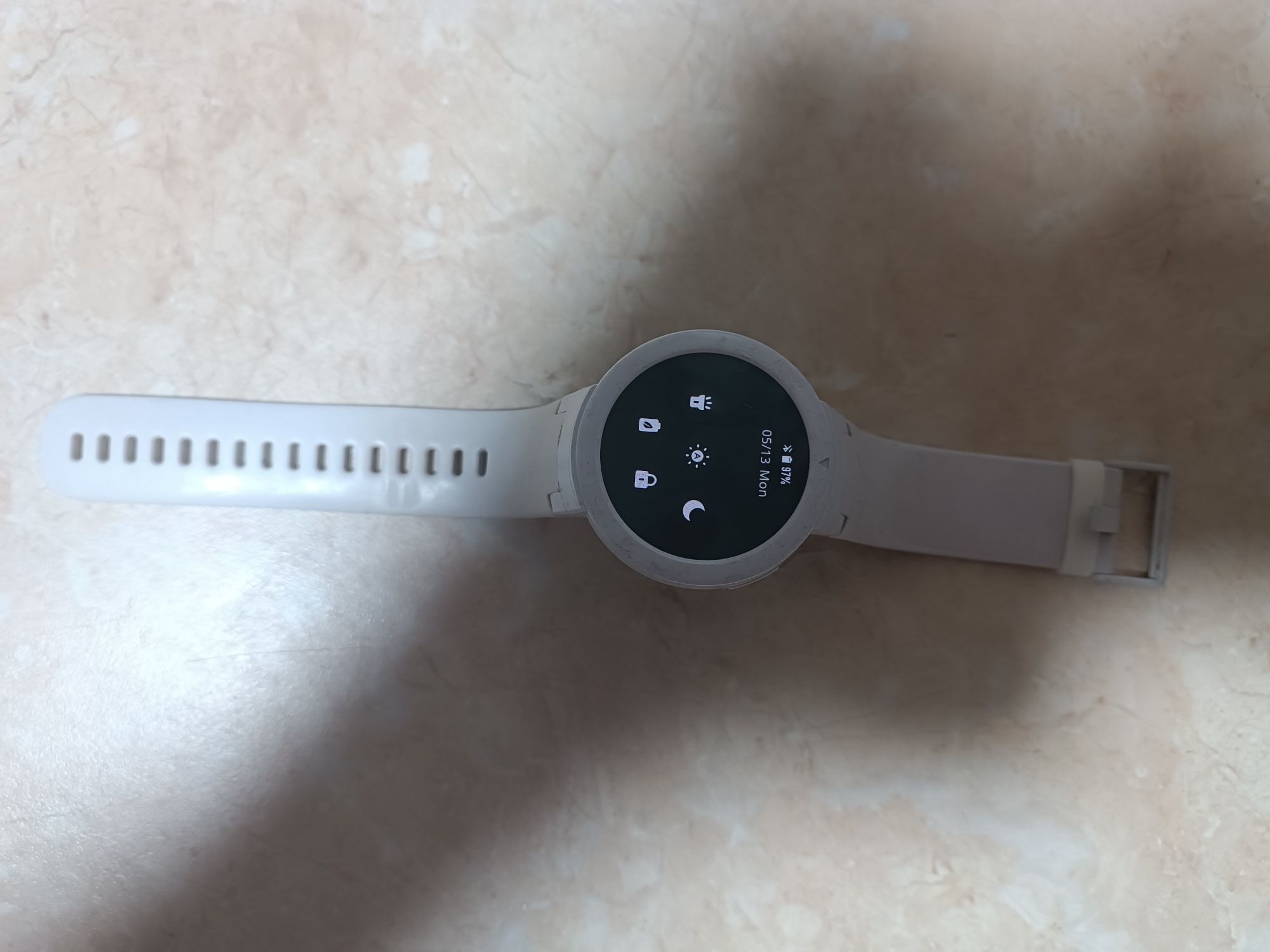 Смарт Годиник amazfit vergr White