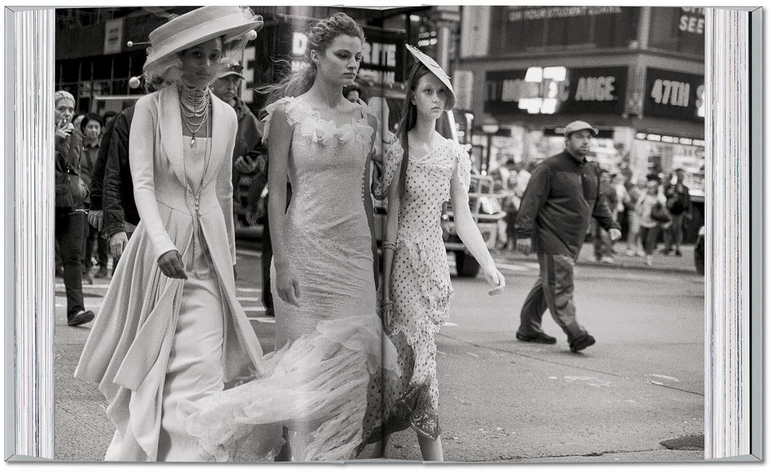 Книга Peter Lindbergh. Dior. 40Th Ed. (9783836598767)
