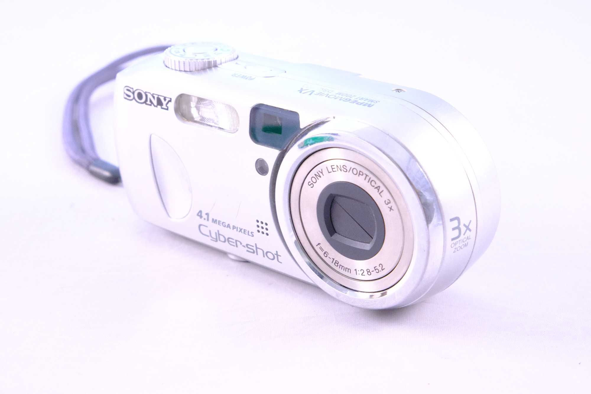 Sony Cyber-shot DSC-P73 – Y2K flash & vibes