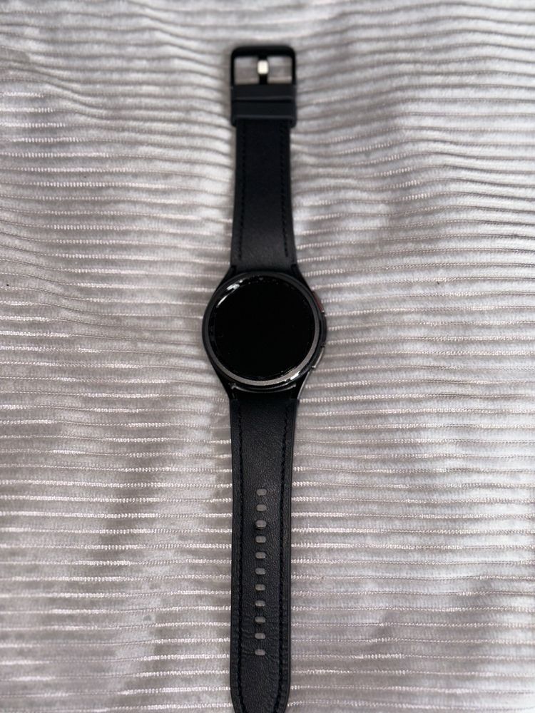 Samsung Galaxy Watch6 Classic 43mm
