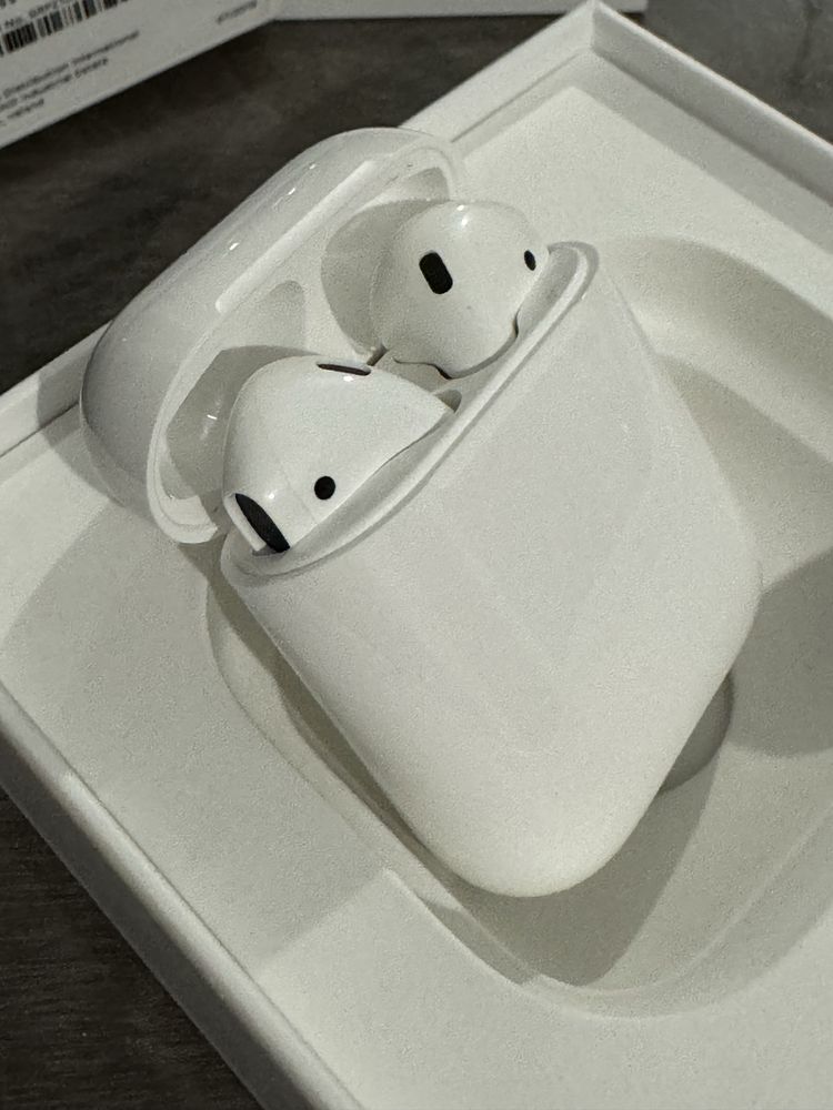 AirPods with Charging Case + case