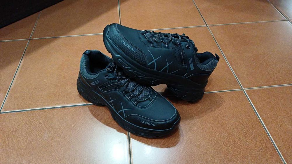 кросовки чоловічі 42-44