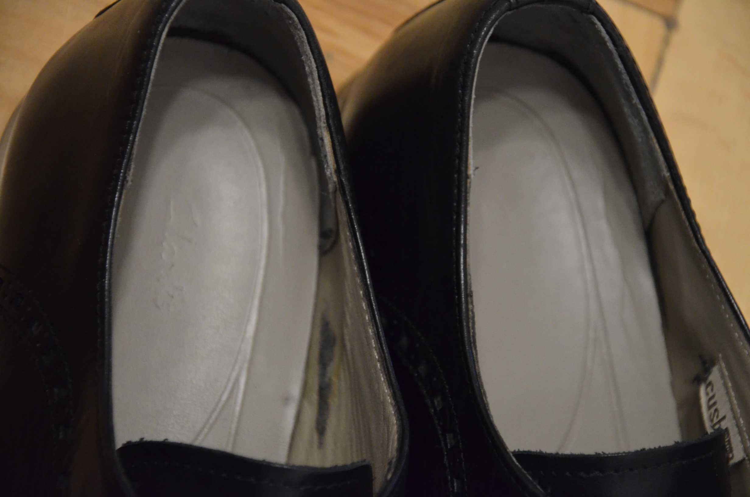 Buty brogsy Clarks 44 wkl. 29,5cm skóra superstan