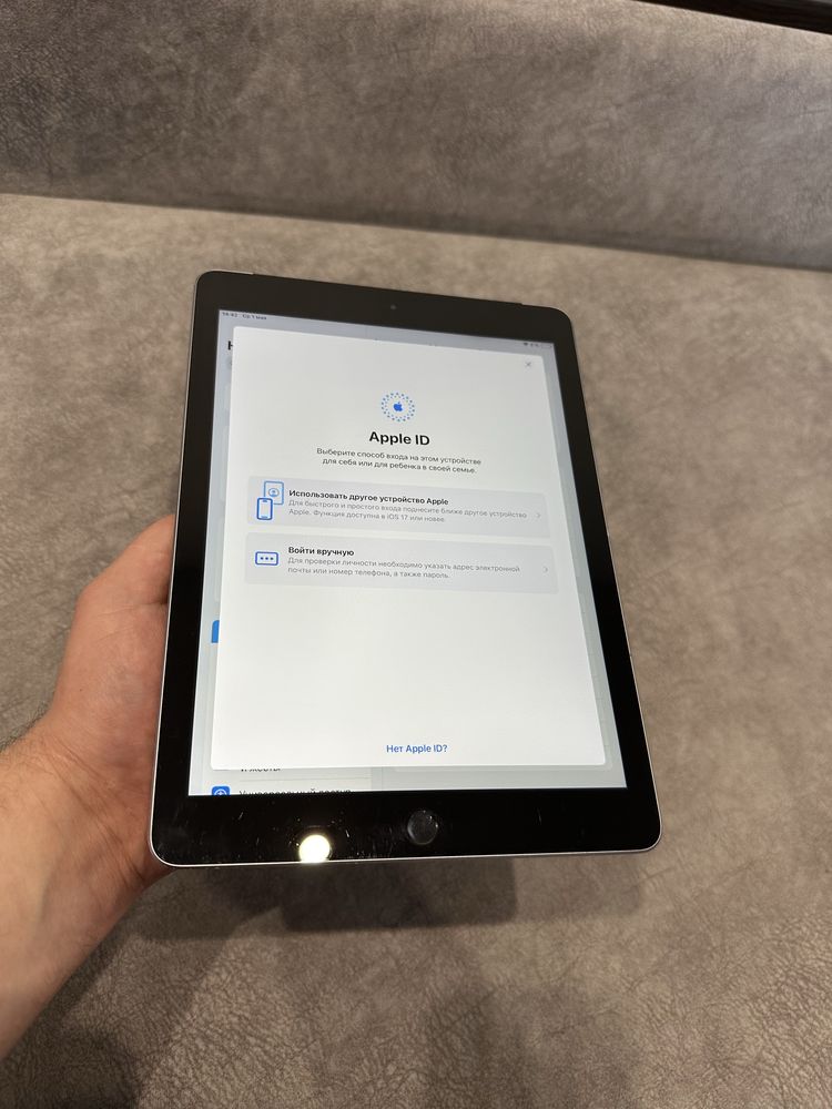 iPad 6 2018 32gb Wi-Fi, LTE(sim) Gray (41)